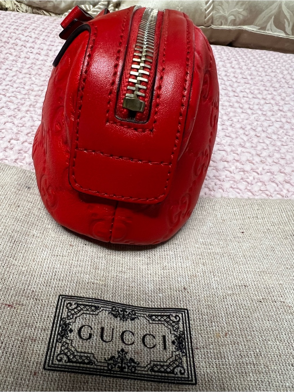 Gucci Guccissima Red Leather Bow Cosmetic Pouch 282642 - Picture 7 of 11